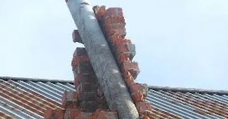 Демонтаж дымохода в частном доме по выгодной цене от 576 рублей | Сварной-Свс