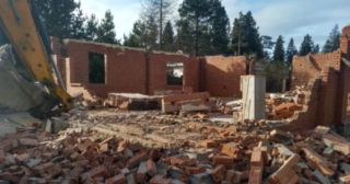Демонтаж 1 этажного дома Севастополь, цена от 1622 руб.